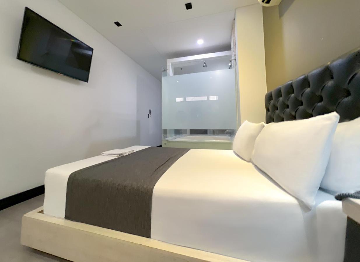Hotel 47 Medellin Center Esterno foto