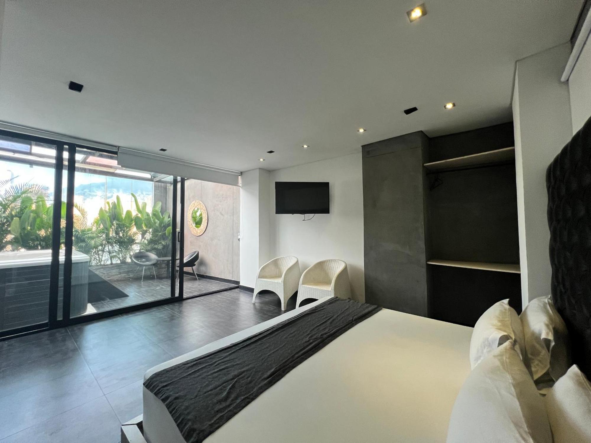 Hotel 47 Medellin Center Esterno foto