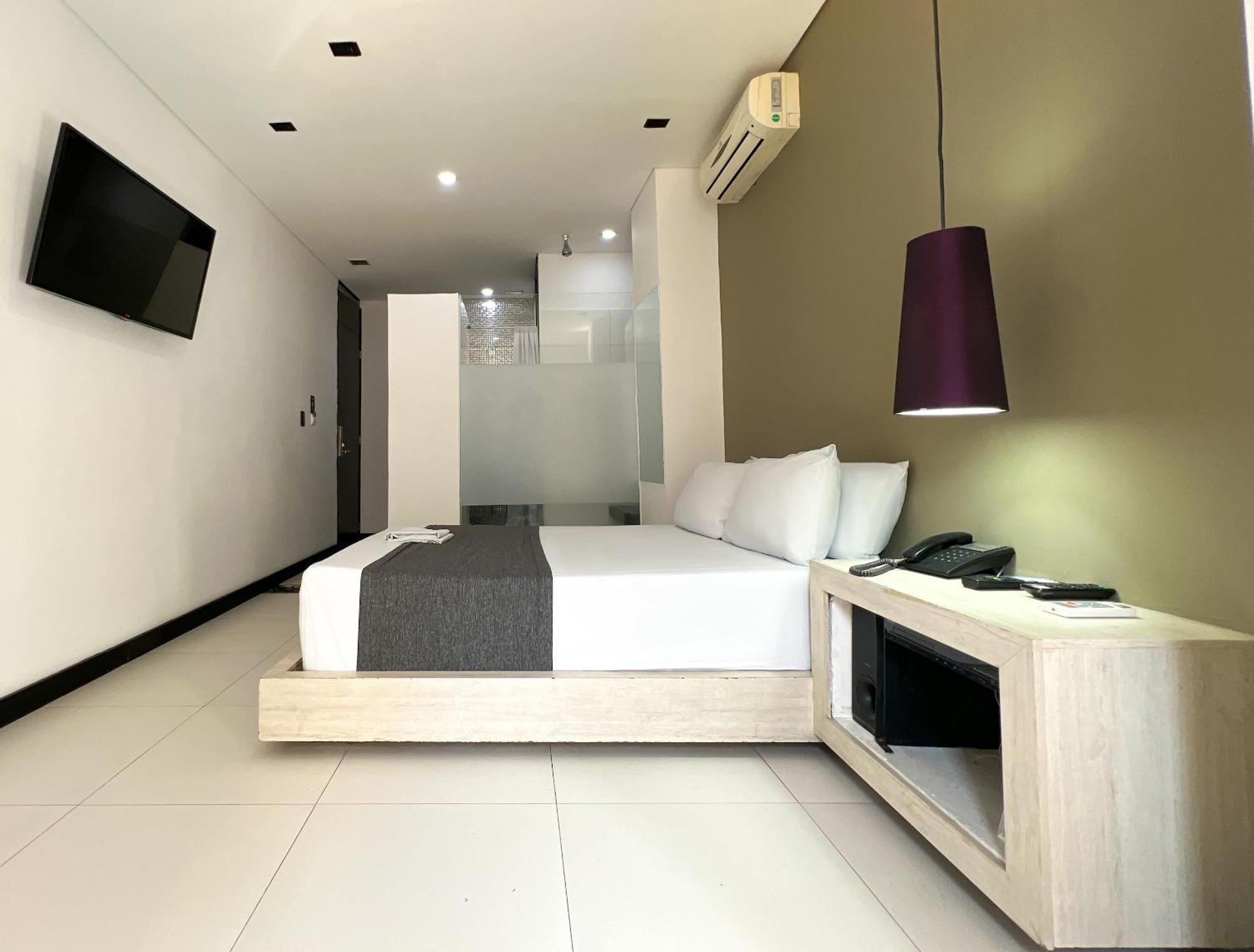 Hotel 47 Medellin Center Esterno foto