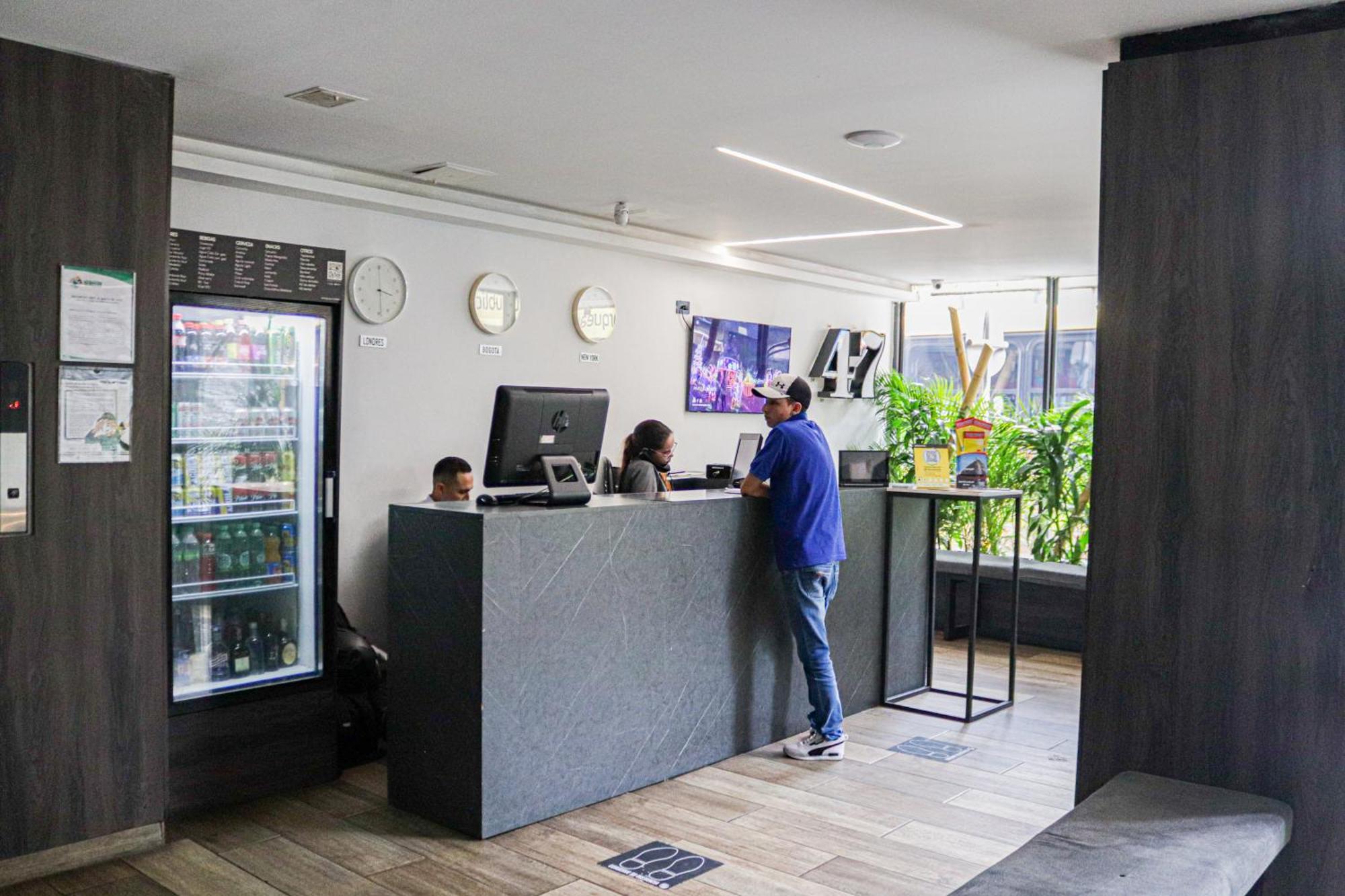 Hotel 47 Medellin Center Esterno foto